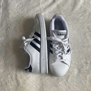 Adidas Women's White and Black Sneakers